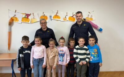 Edukativni posjet prometne policije prvašićima